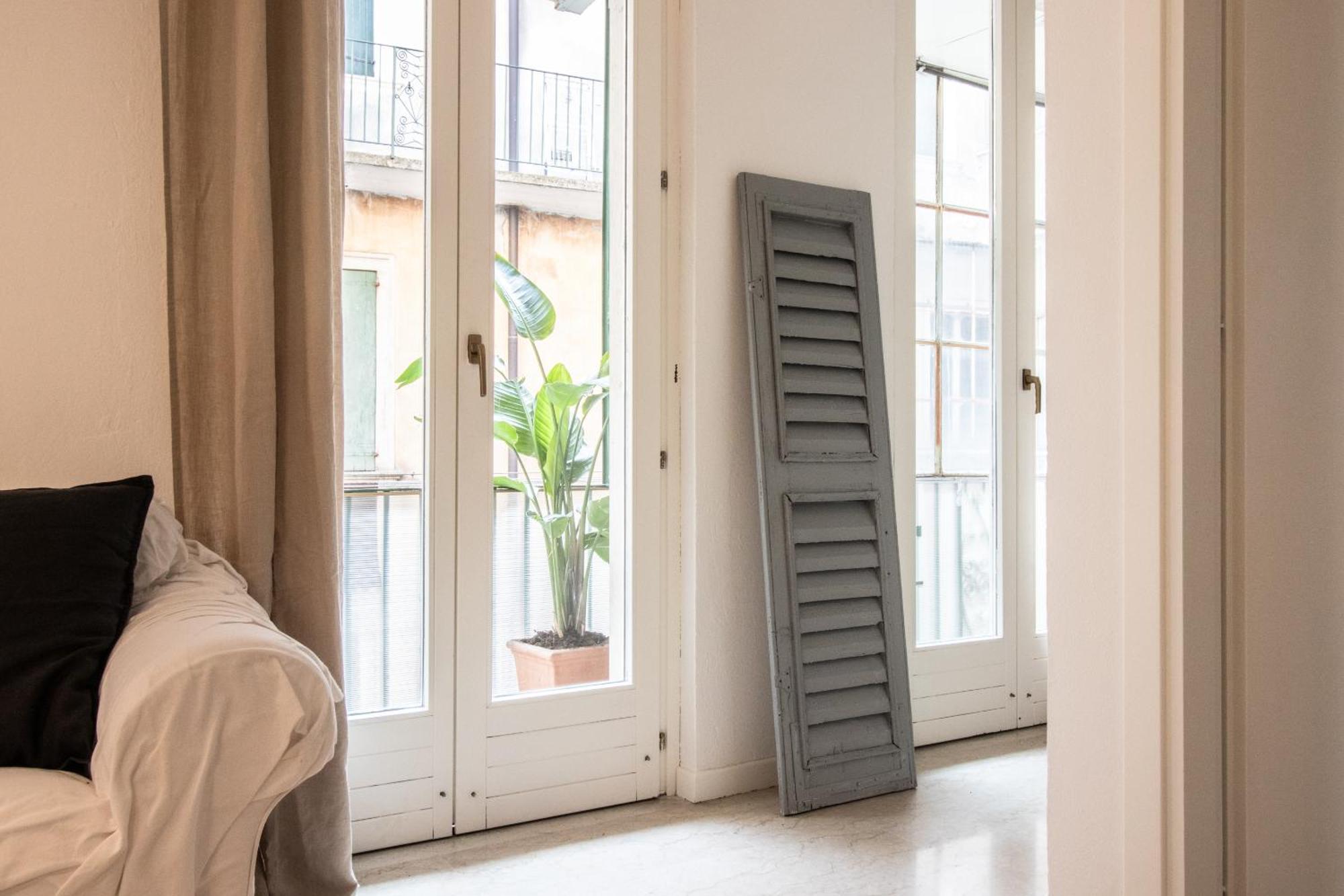 Noflik Lägenhet Verona Exteriör bild